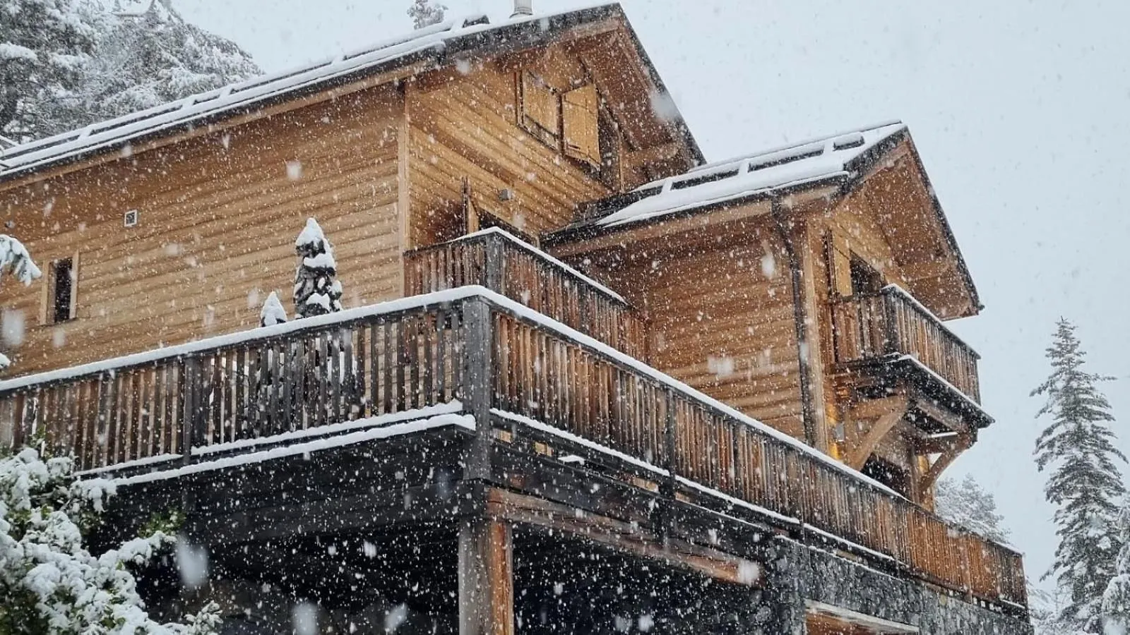 Luxueux Chalet Avec Terrasse Auron Saint-Etienne-de-Tinee 0*,  France