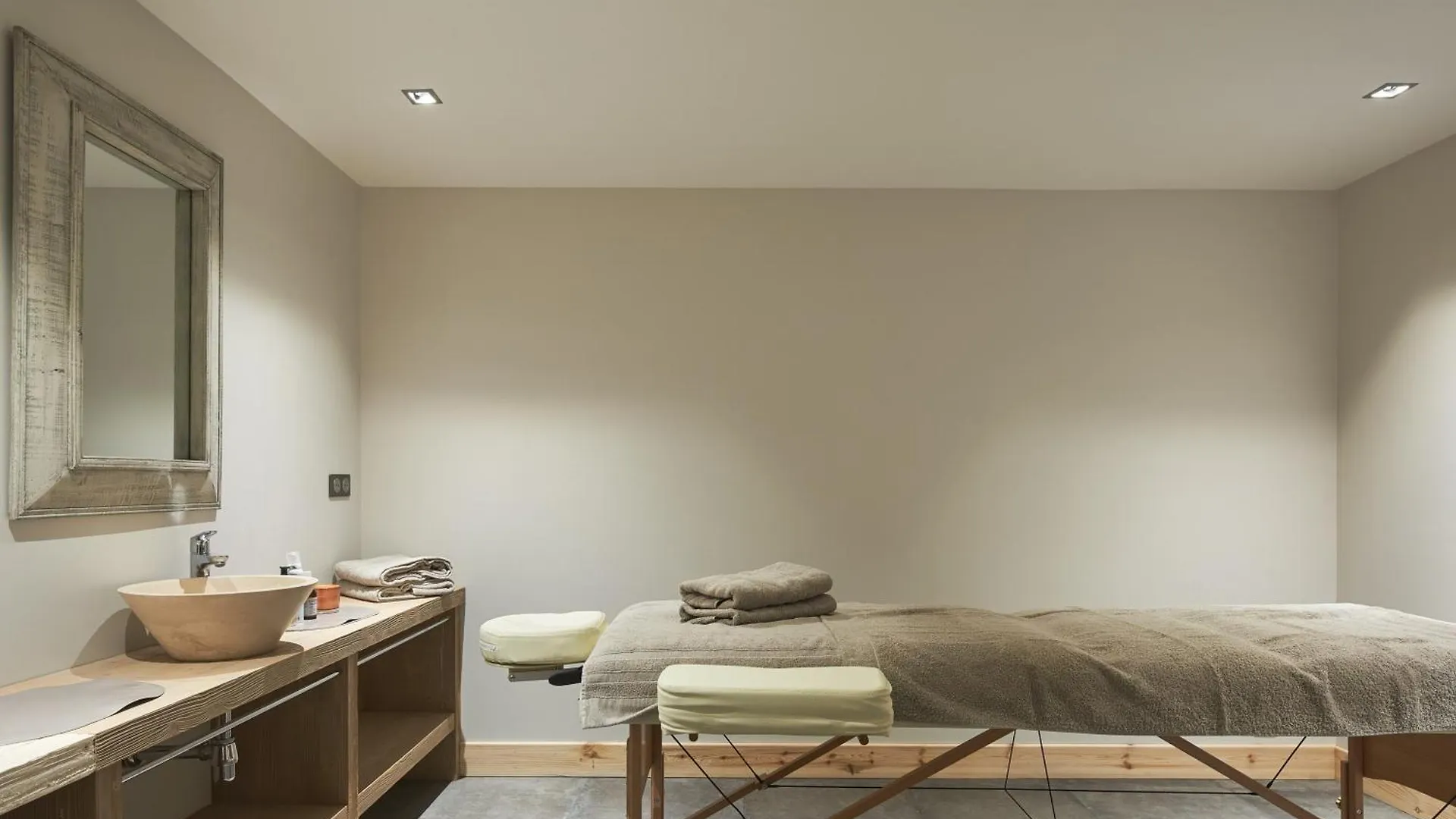 Luxueux Chalet Avec Terrasse Auron Saint-Etienne-de-Tinee 0*,